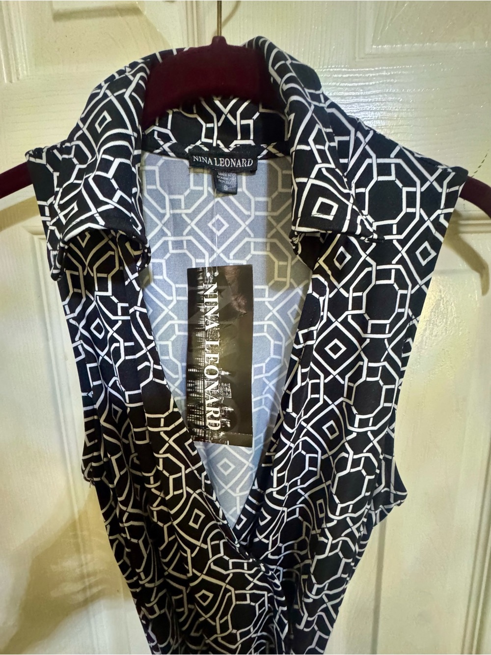 Nina Leonard Black & White Geometric Collared Sleeveless jumpsuit NWT